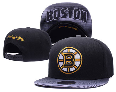 NHL Boston Bruins Team Logo Black Mitchell & Ness Adjustable Hat